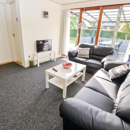 Feriehus Two-bedroom Holiday In *